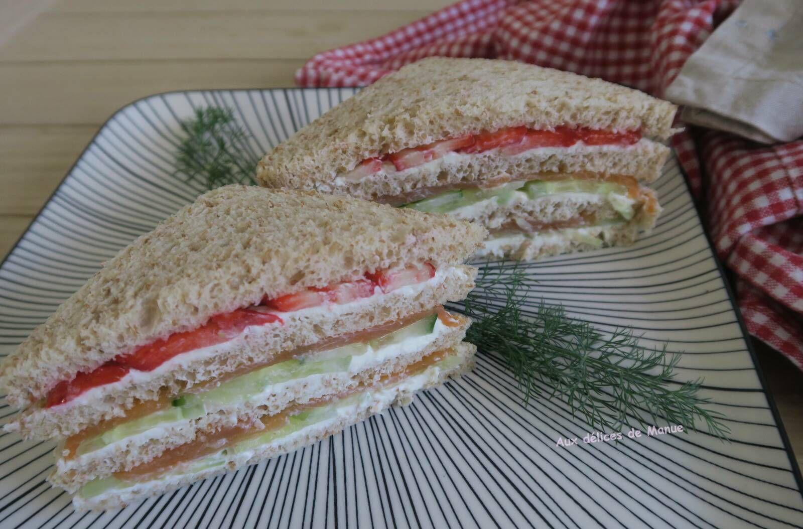 Club sandwich a la truite fumee concombre et fraises