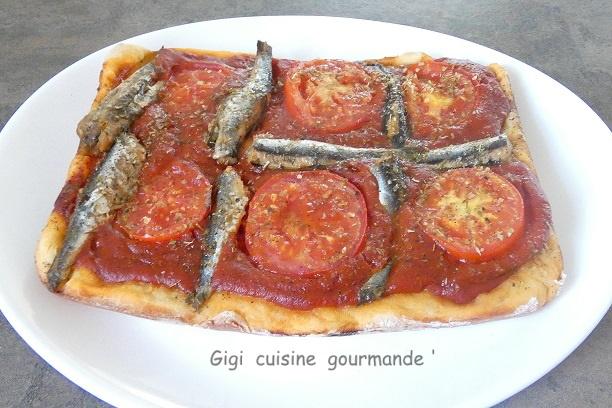 Pizza expresse a l anchois au cake factory